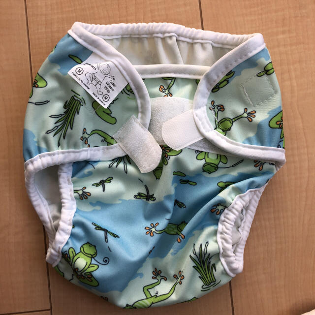 かの子さま専用！新品未使用 おむつカバー MとＬ キッズ/ベビー/マタニティのおむつ/トイレ用品(ベビーおむつカバー)の商品写真