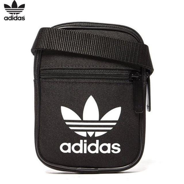 adidas(アディダス)の★送料無料★UK直輸入★アディダス オリジナルス★フェスティバルバッグ★黒x白★ メンズのバッグ(ショルダーバッグ)の商品写真