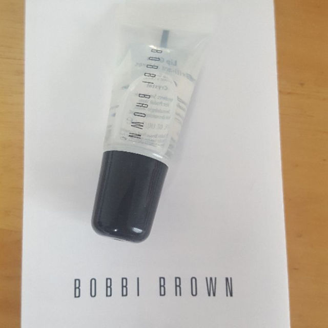 BOBBI BROWN(ボビイブラウン)の新品未使用！ボビーブラウン　リップグロス小 コスメ/美容のベースメイク/化粧品(ファンデーション)の商品写真