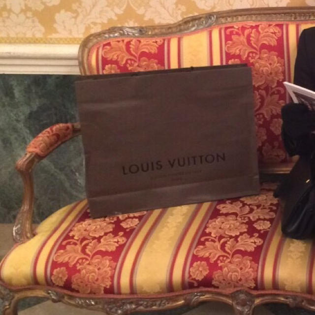 LOUIS VUITTON(ルイヴィトン)のLV スカーフ シルク メンズのファッション小物(バンダナ/スカーフ)の商品写真