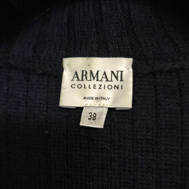 ARMANI COLLEZIONI(アルマーニ コレツィオーニ)のARMANI ジップカーディガン レディースのトップス(カーディガン)の商品写真