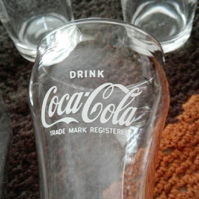 コカ・コーラ(コカコーラ)のコカ・コーラ　グラス5個セット インテリア/住まい/日用品のキッチン/食器(グラス/カップ)の商品写真