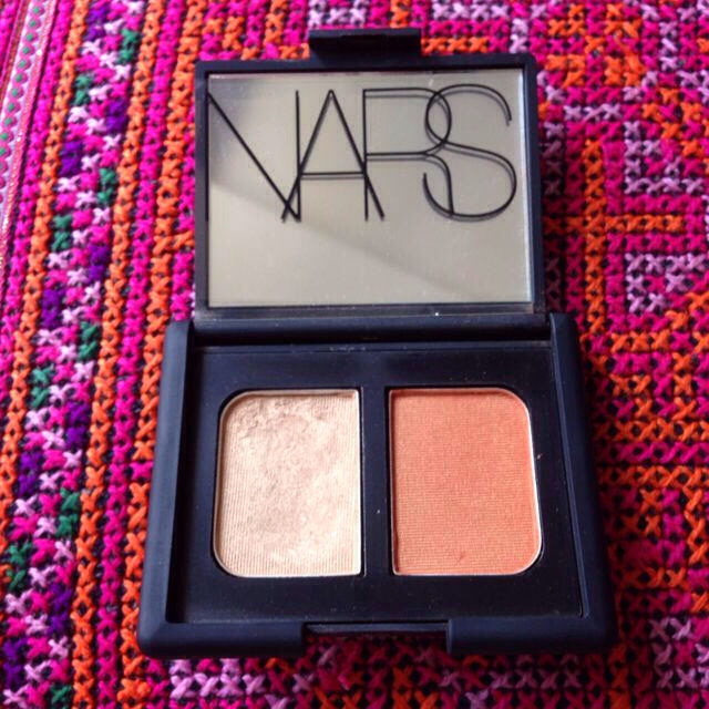 NARS(ナーズ)のNARSデュオアイシャドー コスメ/美容のベースメイク/化粧品(その他)の商品写真