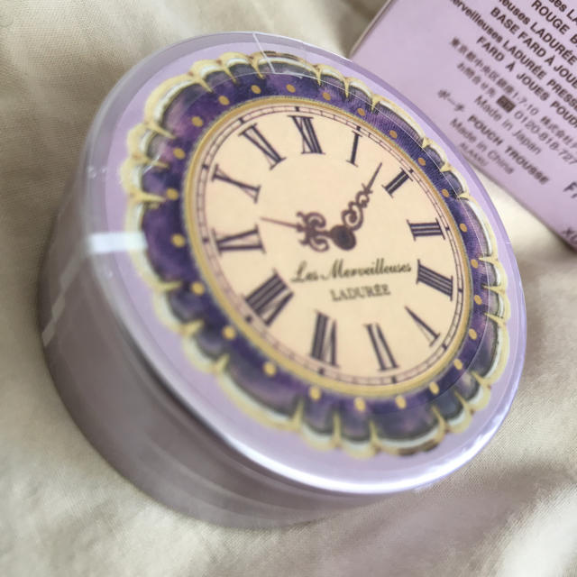 Les Merveilleuses LADUREE(レメルヴェイユーズラデュレ)の【未開封】メイクアップコフレ コスメ/美容のキット/セット(コフレ/メイクアップセット)の商品写真