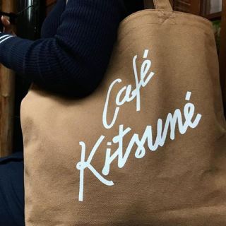 メゾンキツネ(MAISON KITSUNE')の値下げ！限定【新品】キツネカフェ メゾンキツネ トートバッグ(トートバッグ)