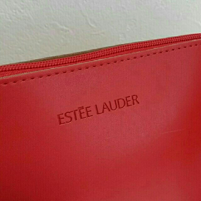 Estee Lauder(エスティローダー)のエスティ－ローダー　ポーチ(レッド) レディースのファッション小物(ポーチ)の商品写真