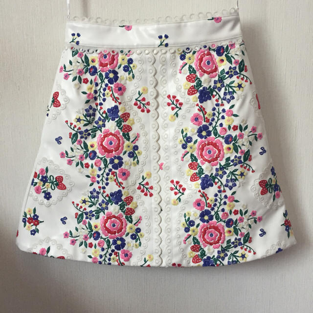 sretsis 刺繍スカート sretsis 刺繍スカート