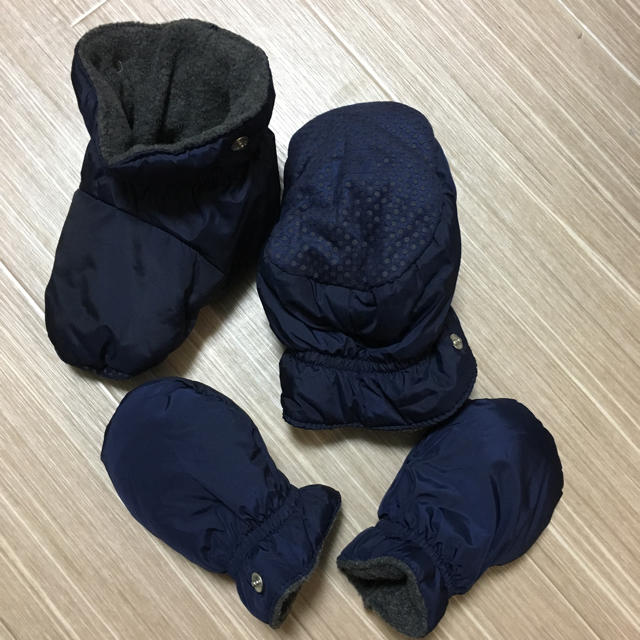 babyGAP(ベビーギャップ)のbabyGap ベビーギャップ カバーオール 防寒 キッズ/ベビー/マタニティのベビー服(~85cm)(カバーオール)の商品写真