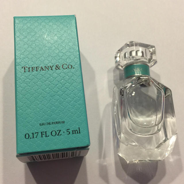 Tiffany & Co.(ティファニー)の新作☆未使用 ティファニー 香水 5ml   コスメ/美容の香水(香水(女性用))の商品写真