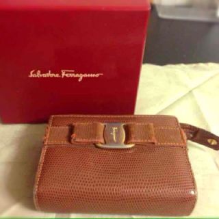 サルヴァトーレフェラガモ(Salvatore Ferragamo)の箱付き❤️送料無料 フェラガモ 小物入れ(コインケース)