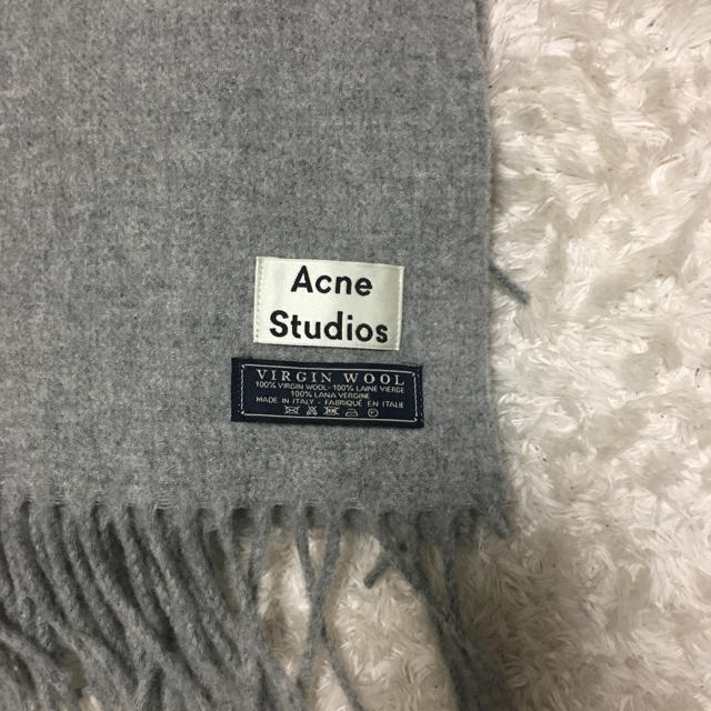 ACNE(アクネ)のacne studios ストール レディースのファッション小物(マフラー/ショール)の商品写真