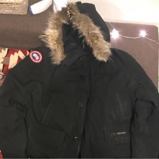 カナダグース(CANADA GOOSE)のカナダグース チリワック 日本語表記のグリフィンタグあり(正規品)(ダウンジャケット)