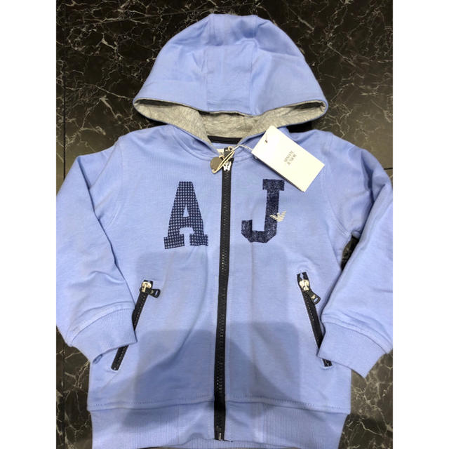 ARMANI JUNIOR(アルマーニ ジュニア)の専用 キッズ/ベビー/マタニティのキッズ服男の子用(90cm~)(ジャケット/上着)の商品写真