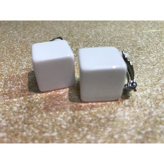 マウジー(moussy)のMOUSSY ブロック earring(イヤリング)