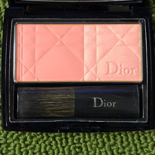 Christian Dior(クリスチャンディオール)のディオール♡チーク コスメ/美容のベースメイク/化粧品(チーク)の商品写真