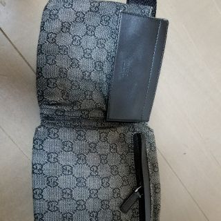 グッチ(Gucci)のGUCCI ウエストポーチ(ボディバッグ/ウエストポーチ)