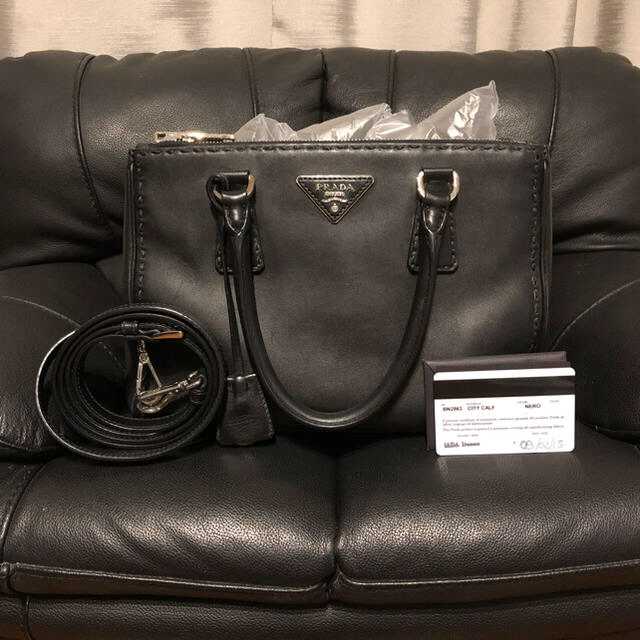 激安人気新品 PRADA - 本日までの出品◇最終価格◇プラダカーフレザー