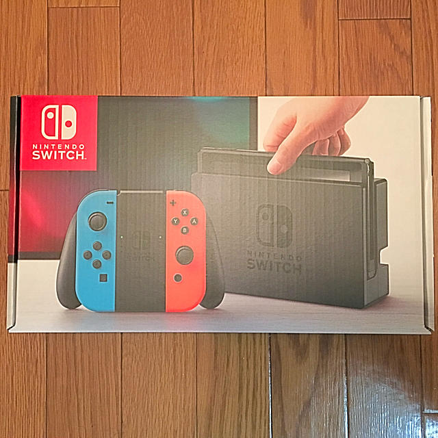 Nintendo Switch(ニンテンドースイッチ)の【ラス１＊即購入OK＊新品＊送料込】任天堂Switch 本体 ネオンカラー エンタメ/ホビーのゲームソフト/ゲーム機本体(家庭用ゲーム機本体)の商品写真