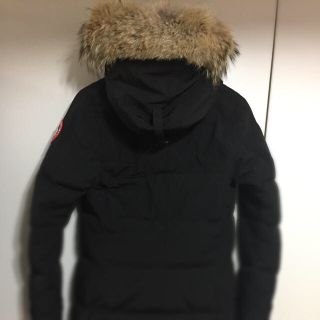 カナダグース(CANADA GOOSE)のCANADA GOOSE マッケンジー Mサイズ 黒 ☆送料無料(ダウンジャケット)