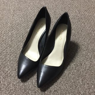 アルド(ALDO)の【美品】ALDO 黒 パンプス(ハイヒール/パンプス)