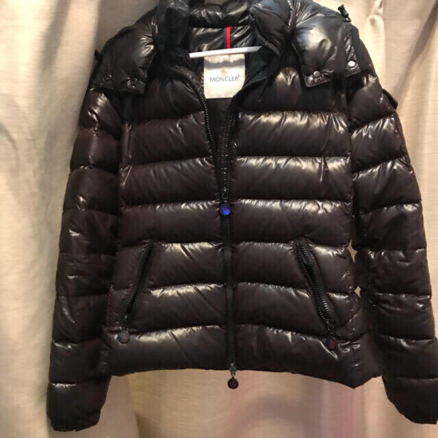 MONCLER(モンクレール)の最終値下げ！！モンクレール ブラウン レディース レディースのジャケット/アウター(ダウンジャケット)の商品写真