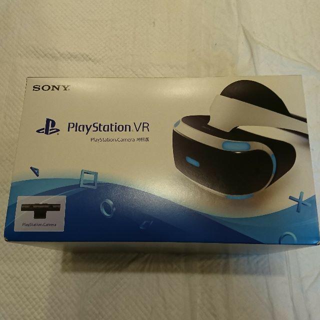 PlayStation VR(プレイステーションヴィーアール)の新品未開封！PSVR PSカメラ同梱版 エンタメ/ホビーのゲームソフト/ゲーム機本体(家庭用ゲーム機本体)の商品写真