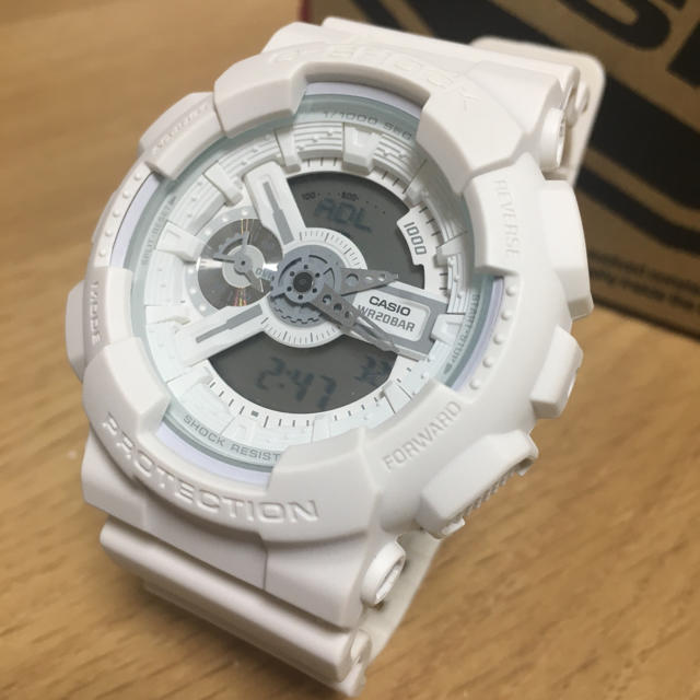 G-SHOCK - 【箱つき新品同様】CASIO G-SHOCK 白 ホワイト GA-110の通販 by Lisa’s shop｜ジーショック