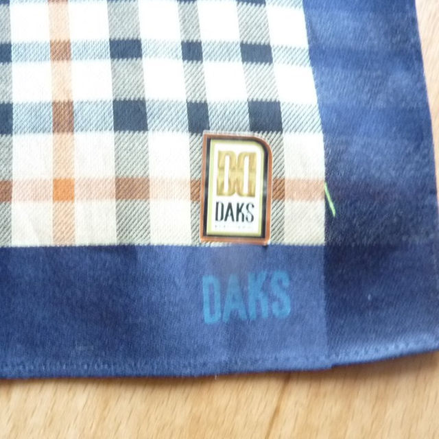 DAKS(ダックス)のDAKS 紳士用はんかち メンズのファッション小物(ハンカチ/ポケットチーフ)の商品写真