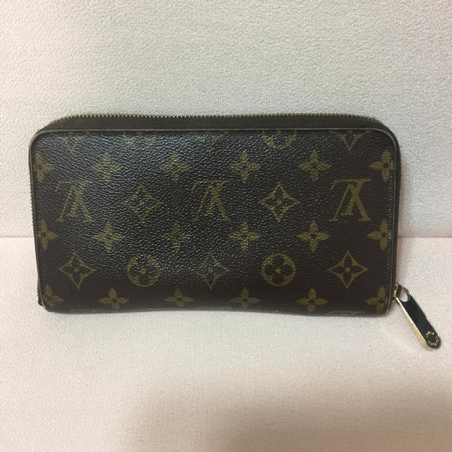 LOUIS VUITTON(ルイヴィトン)の【鑑定済】LOUIS VUITTON  ジッピー オーガナイザー メンズのファッション小物(長財布)の商品写真