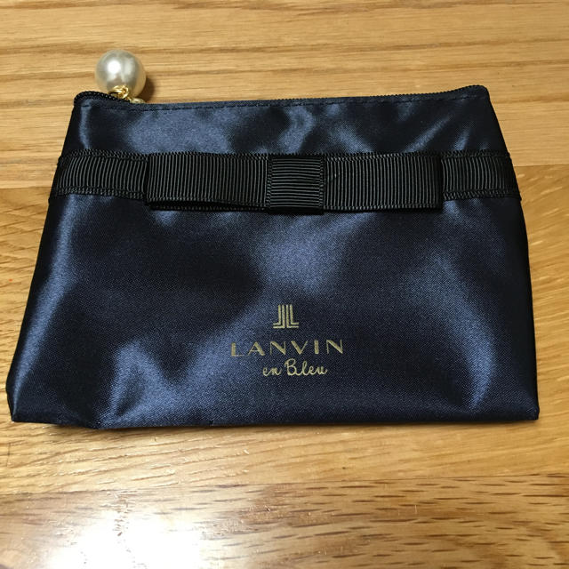 LANVIN en Bleu(ランバンオンブルー)の専用ページ LANVIN enBlue ティッシュケースポーチ レディースのファッション小物(ポーチ)の商品写真