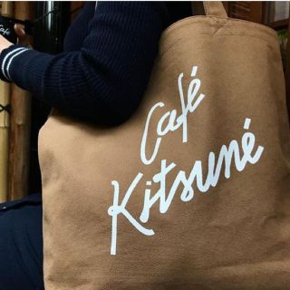 メゾンキツネ(MAISON KITSUNE')の本日限定値下げ！限定【新品】キツネカフェ メゾンキツネ トートバッグ(トートバッグ)