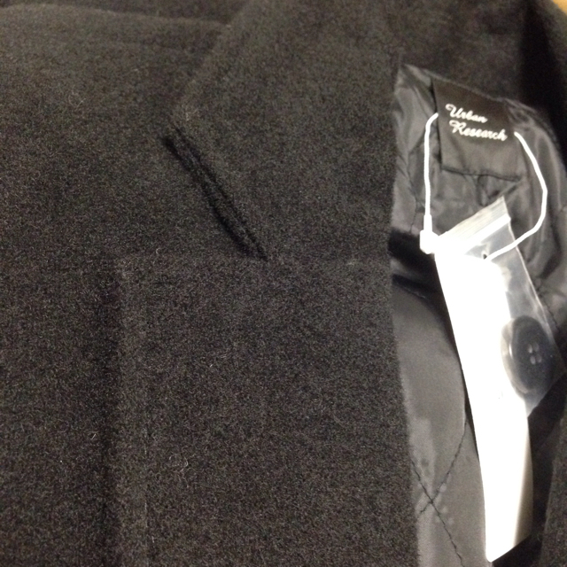 URBAN RESEARCH(アーバンリサーチ)の新品タグ付☆インナーキルティングチェスターコート ブラック レディースのジャケット/アウター(チェスターコート)の商品写真