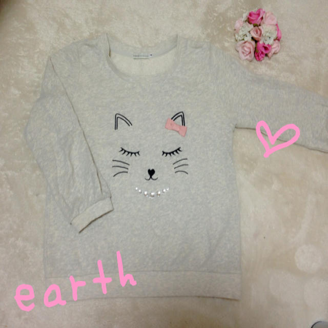 earth music & ecology(アースミュージックアンドエコロジー)のearth ネコちゃんトレーナー ♡ レディースのトップス(トレーナー/スウェット)の商品写真