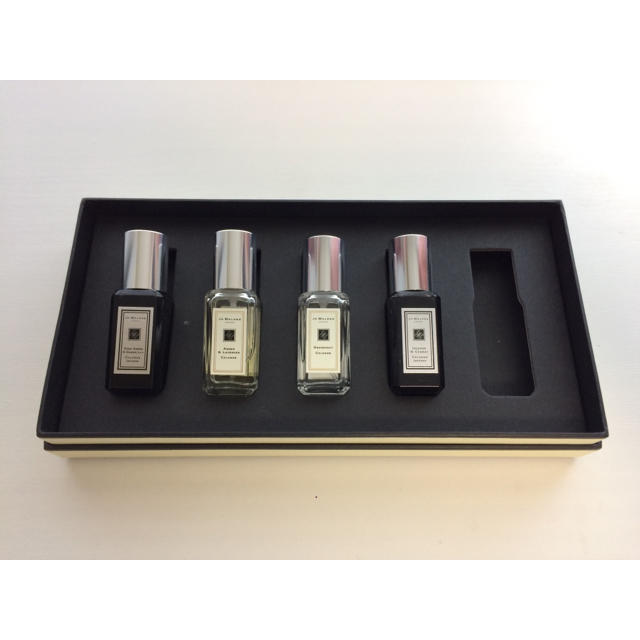 JO MALONE　メンズコレクションのなかの4本セット