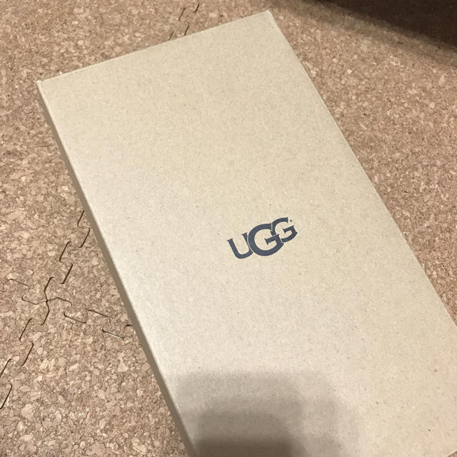 UGG(アグ)のUGG モカシン ライトグレー レディースの靴/シューズ(スリッポン/モカシン)の商品写真