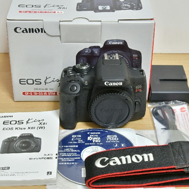 Canon EOS Kiss X8i 標準・望遠レンズセットの通販 by l's shop｜ラクマ