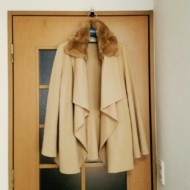 TO BE CHIC(トゥービーシック)の美品  cotoo ラビットファーコート レディースのジャケット/アウター(毛皮/ファーコート)の商品写真