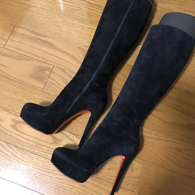 Christian Louboutin(クリスチャンルブタン)のルブタン 38  レディースの靴/シューズ(ブーツ)の商品写真