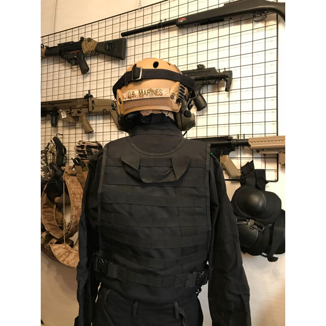 SWAT 黒一色戦闘服 エンタメ/ホビーのミリタリー(戦闘服)の商品写真