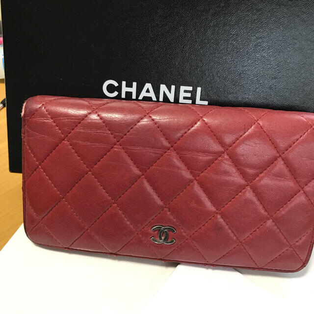 CHANEL シャネル マトラッセ レッド 長財布