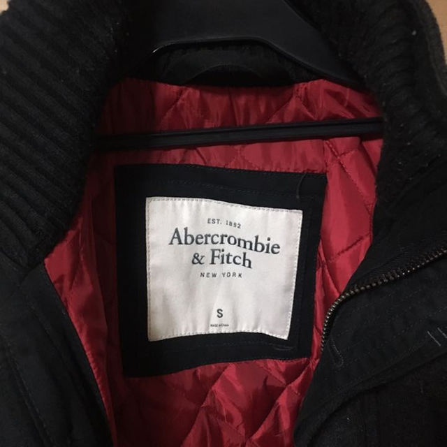Abercrombie&Fitch(アバクロンビーアンドフィッチ)の値下げしました！　アバクロンビー&フィッチ アウター メンズのジャケット/アウター(ダッフルコート)の商品写真