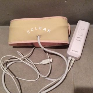 エレコム(ELECOM)の《美品》エレコム アイフレッシュ(マッサージ機)