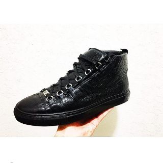 バレンシアガ(Balenciaga)の最安価 balenciaga  アリーナ (スニーカー)