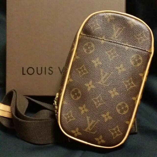 LOUIS VUITTON(ルイヴィトン)のルイヴィトン　ポシェットガンジュ レディースのバッグ(ボディバッグ/ウエストポーチ)の商品写真