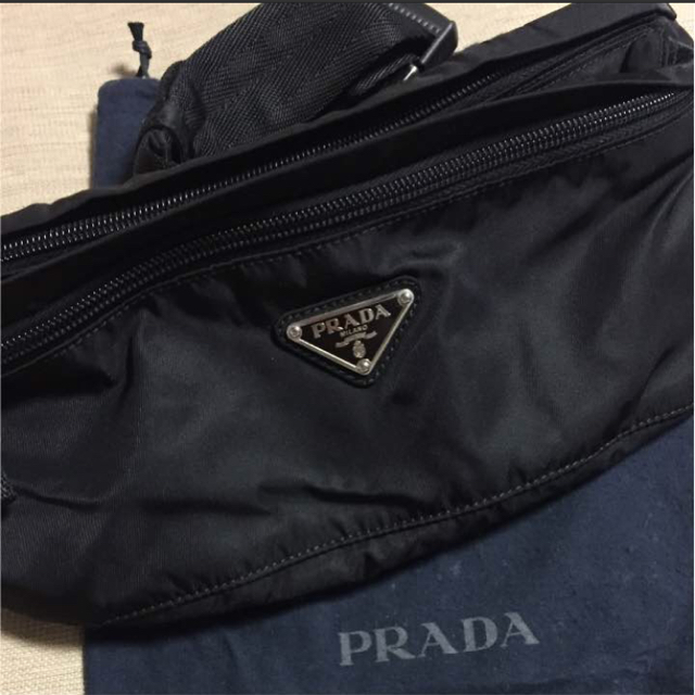 PRADA(プラダ)のpxx様(^^)プラダ ウエストポーチ ウエストバッグ メンズのバッグ(ウエストポーチ)の商品写真