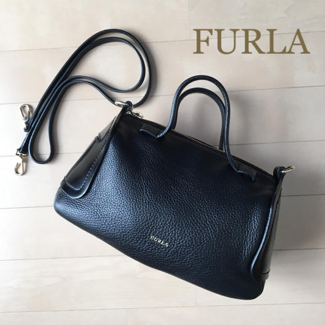 極美品、送料無料、イタリアブランド、FURLA/フルラ 2way バック-