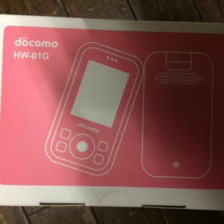 エヌティティドコモ(NTTdocomo)のdocomo HW-01G ピンク キッズケータイ(携帯電話本体)