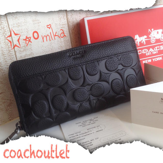 COACH(コーチ)の☆送料無料、即購入OK.COACHエンボスドシグネチャー☆ レディースのファッション小物(財布)の商品写真