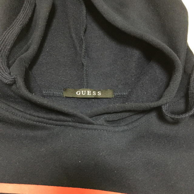 GUESS パーカー 2