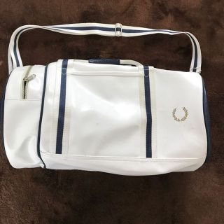 フレッドペリー(FRED PERRY)のフレッドペリー ボストンバッグ(ドラムバッグ)